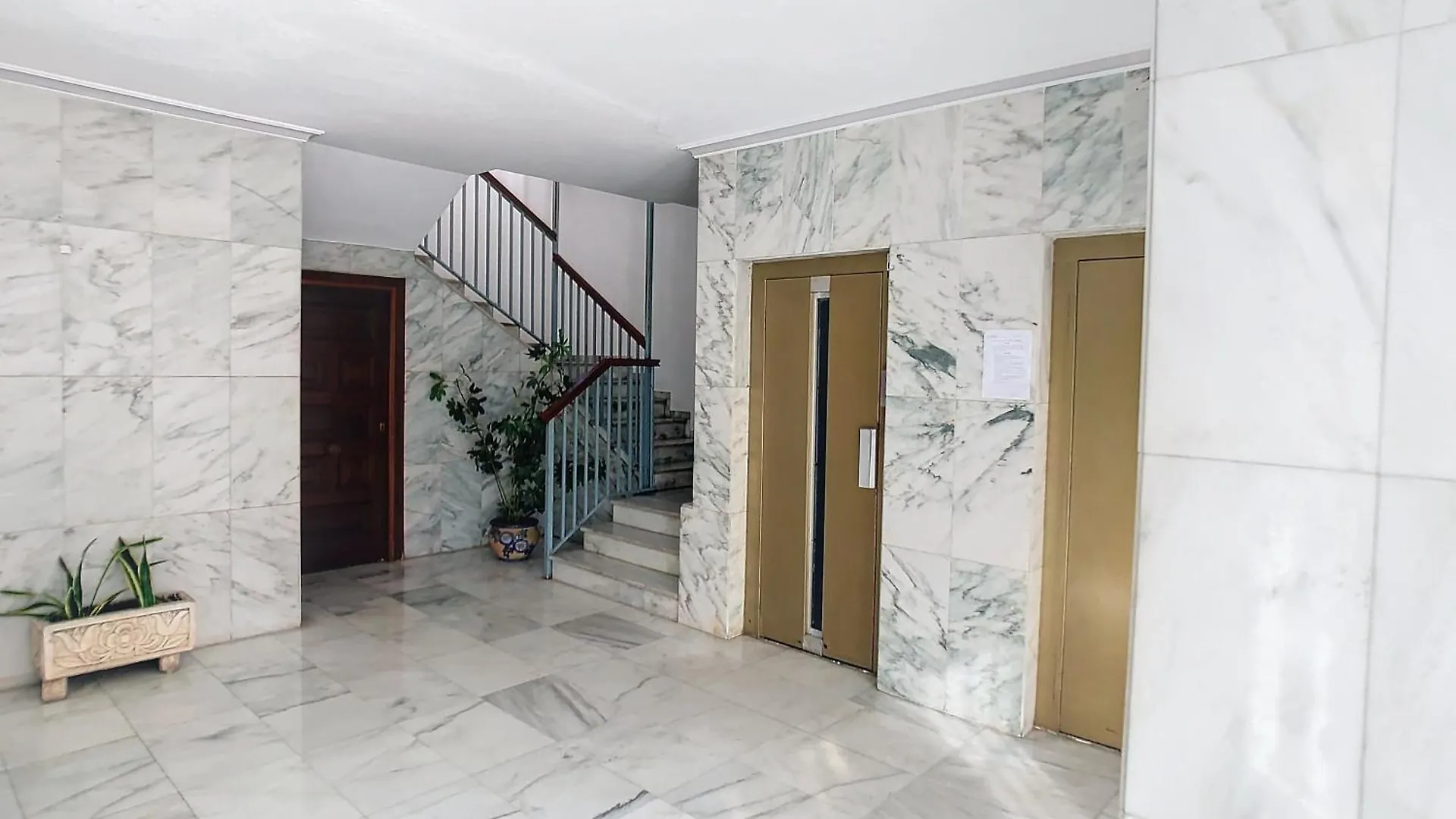 Apartamento De 3 Habitaciones פואנגירולה