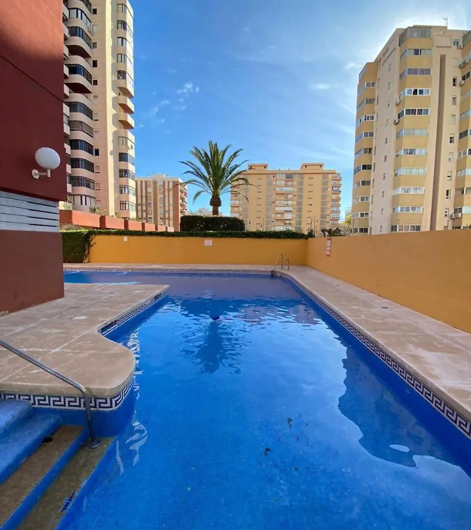 דירה Apartamento De 3 Habitaciones פואנגירולה