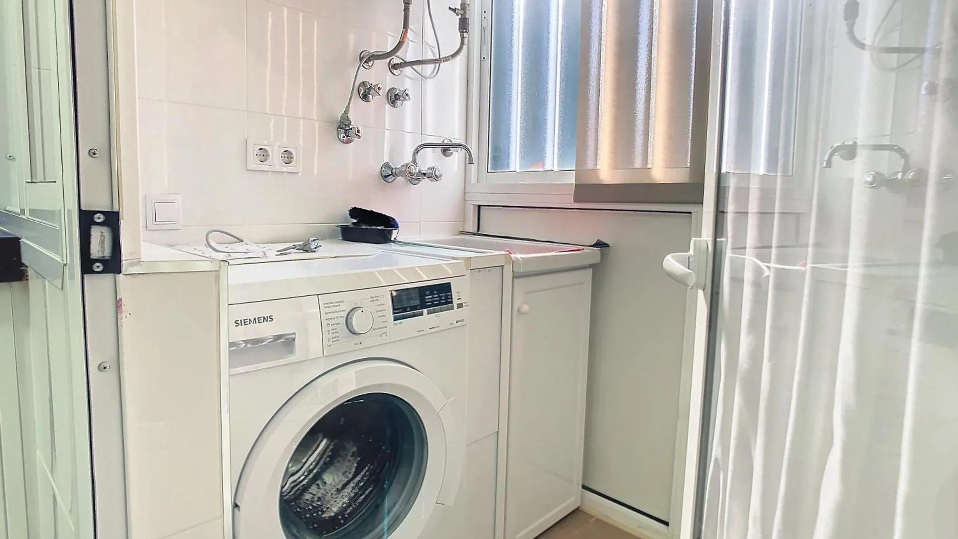 Apartamento De 3 Habitaciones פואנגירולה